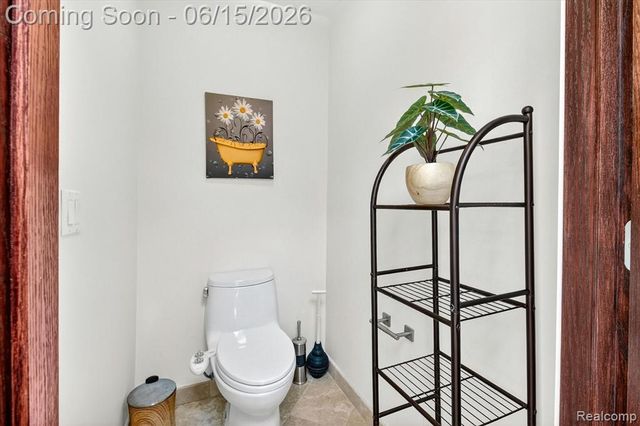126 Baldwin Avenue, Royal Oak, MI 48067