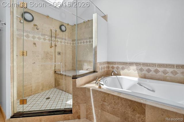 126 Baldwin Avenue, Royal Oak, MI 48067