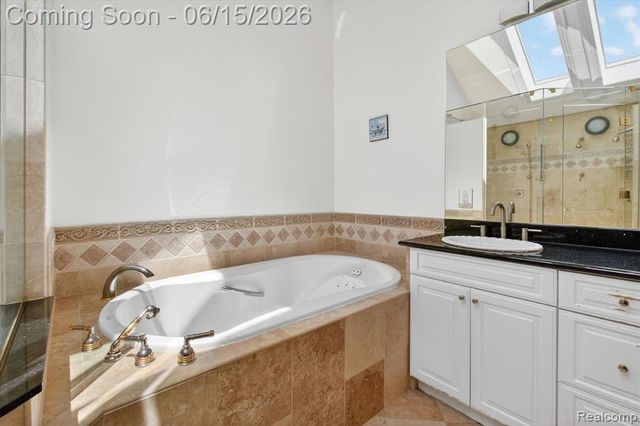 126 Baldwin Avenue, Royal Oak, MI 48067