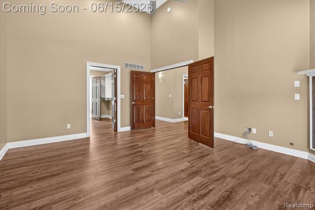126 Baldwin Avenue, Royal Oak, MI 48067