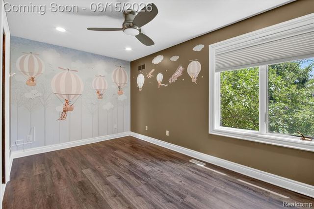 126 Baldwin Avenue, Royal Oak, MI 48067