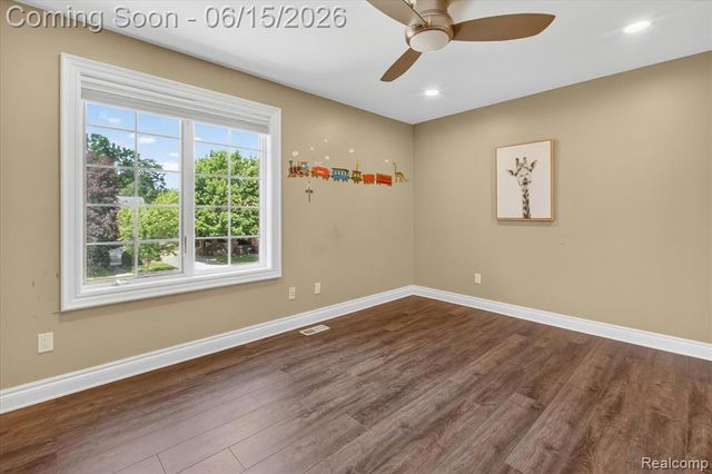 126 Baldwin Avenue, Royal Oak, MI 48067