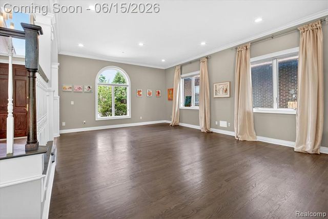 126 Baldwin Avenue, Royal Oak, MI 48067