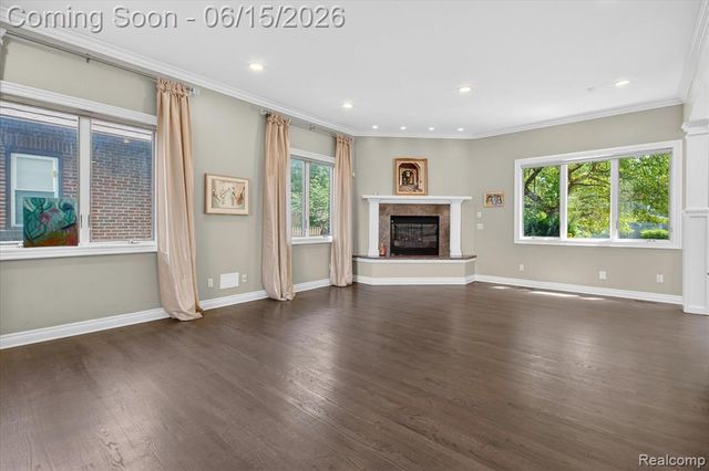 126 Baldwin Avenue, Royal Oak, MI 48067