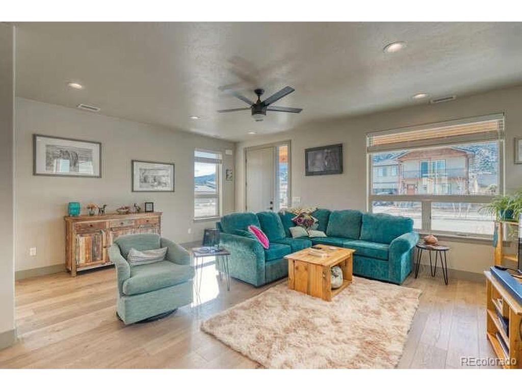 1126 E Poncha Ave, Poncha Springs, CO 81242