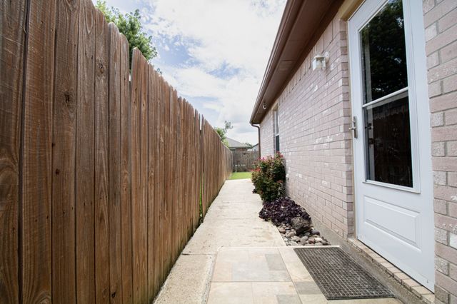 1363 Yorkshire Street 2, Fort Worth, TX 76134