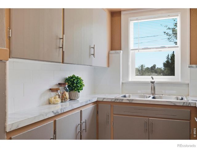 924 21st Street, Greeley, CO 80631