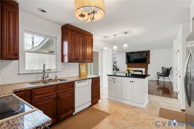 8416 Hasting Mill Ln, Henrico, VA 23060