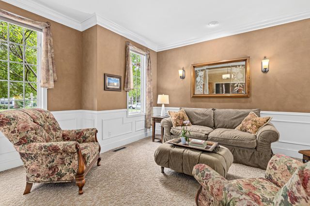 13687 Dunbar Way, Apple Valley, MN 55124