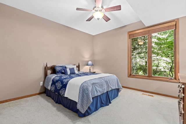 13687 Dunbar Way, Apple Valley, MN 55124