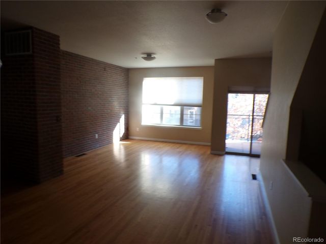 7027 W Virginia Avenue, Lakewood, CO 80226