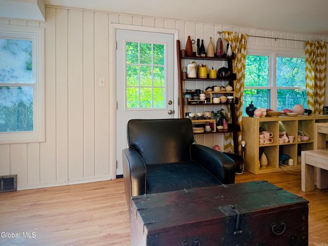 1278 Hawthorn Road, Niskayuna, NY 12309