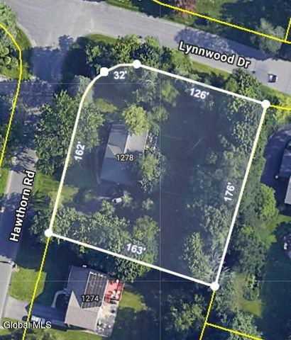 1278 Hawthorn Road, Niskayuna, NY 12309