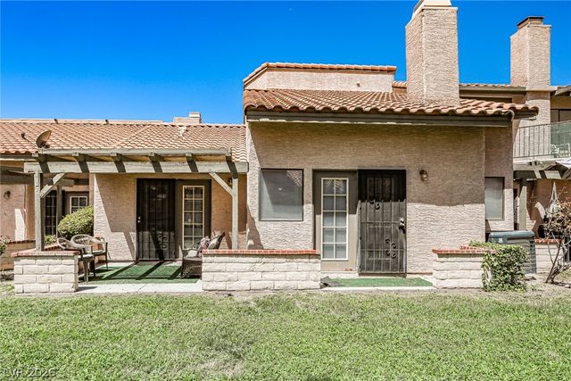 2769 Laguna Shores Lane, Las Vegas, NV 89121
