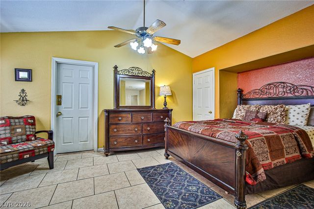 2769 Laguna Shores Lane, Las Vegas, NV 89121