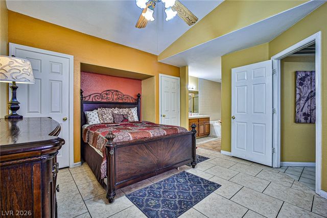 2769 Laguna Shores Lane, Las Vegas, NV 89121