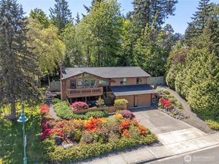 3714 Edwards Drive, Gig Harbor, WA 98335