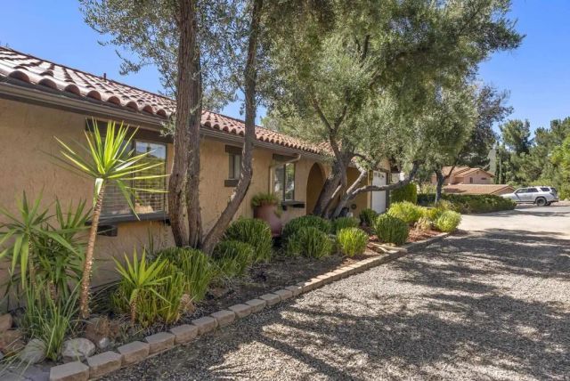 26216 Bellemore Drive, Ramona, CA 92065