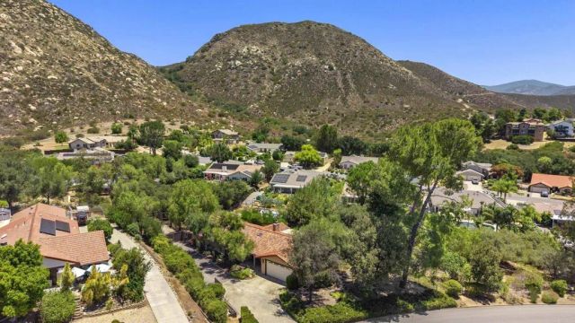 26216 Bellemore Drive, Ramona, CA 92065