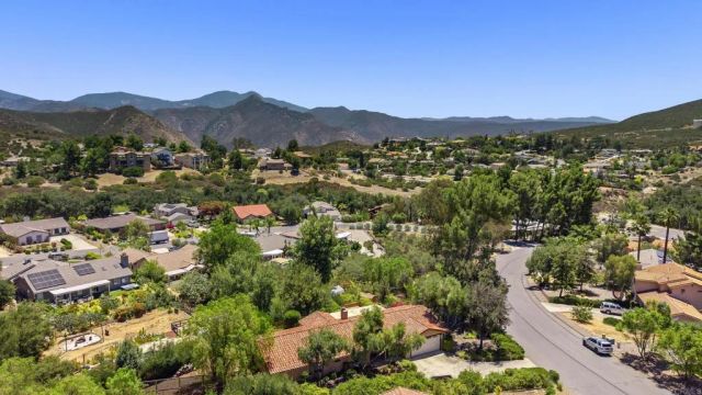 26216 Bellemore Drive, Ramona, CA 92065