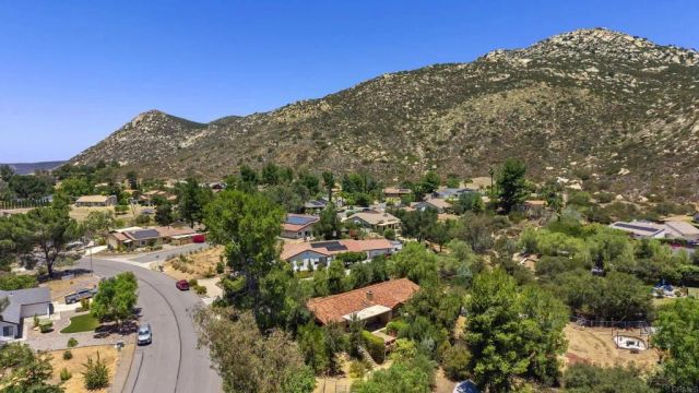 26216 Bellemore Drive, Ramona, CA 92065
