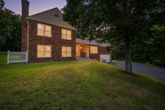 7825 OAK ST, Manassas, VA 20111