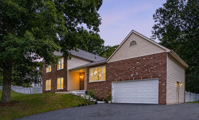 7825 OAK ST, Manassas, VA 20111