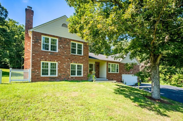 7825 OAK ST, Manassas, VA 20111