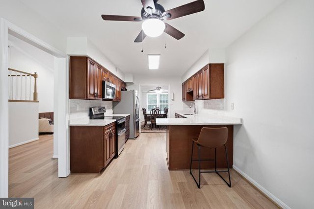 7825 OAK ST, Manassas, VA 20111