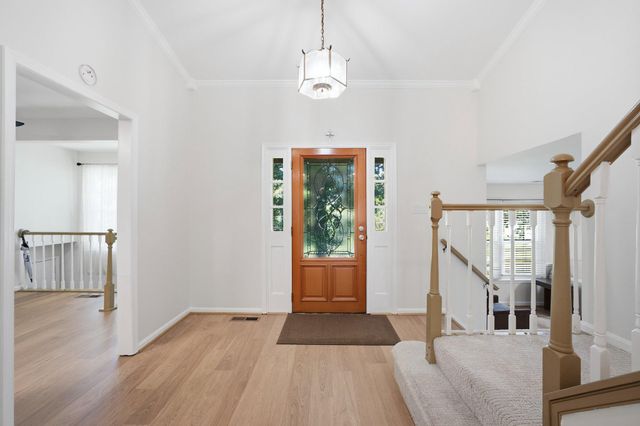 7825 OAK ST, Manassas, VA 20111