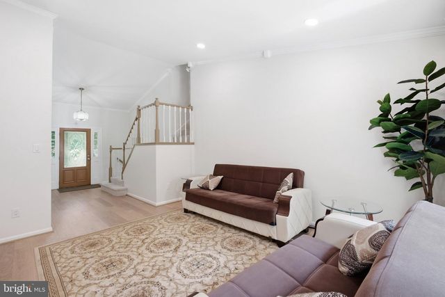 7825 OAK ST, Manassas, VA 20111