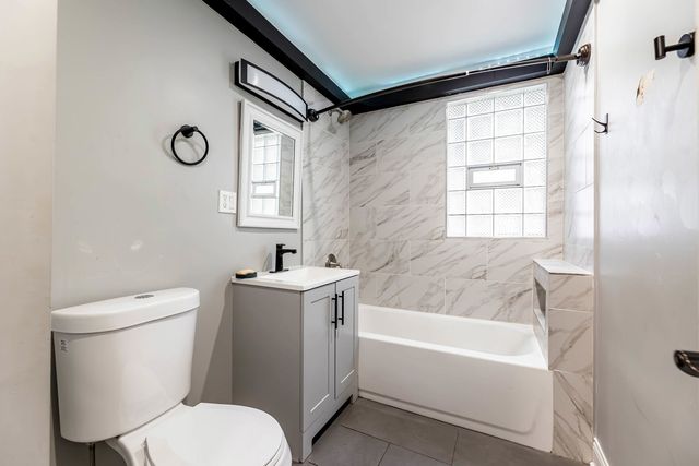 7752 S Evans Avenue, Chicago, IL 60619