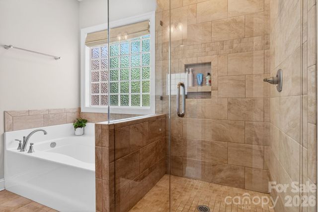 6444 Winding Creek Lane, Denver, NC 28037