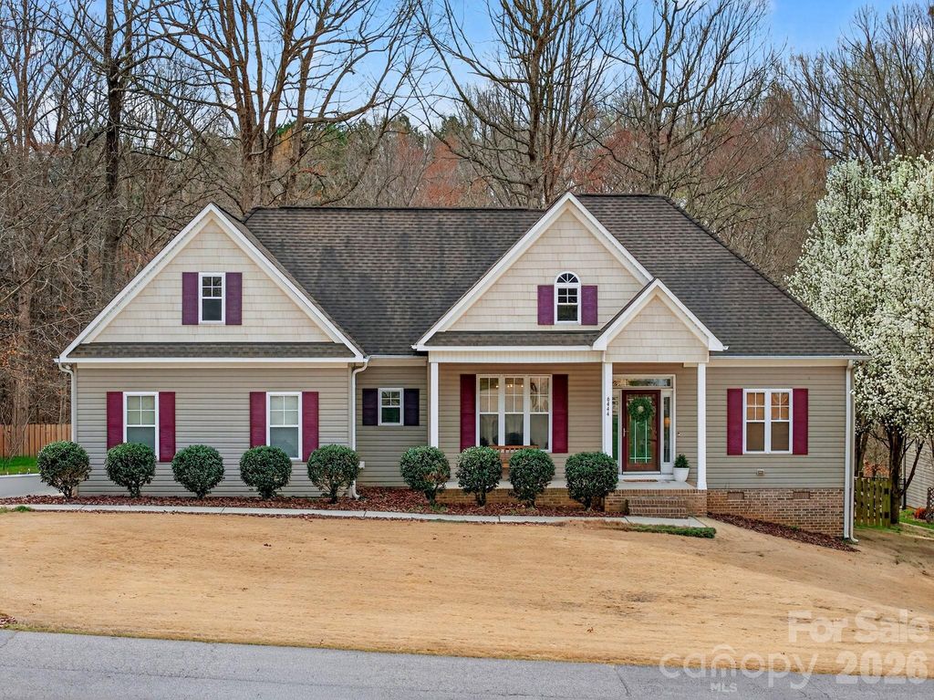 6444 Winding Creek Lane, Denver, NC 28037