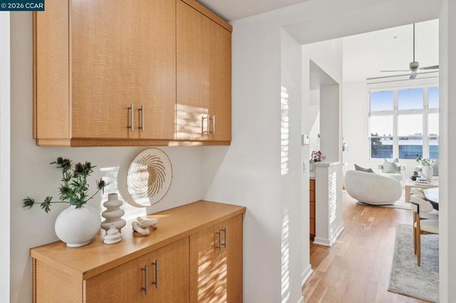 2803 Regatta Drive, Oakland, CA 94601