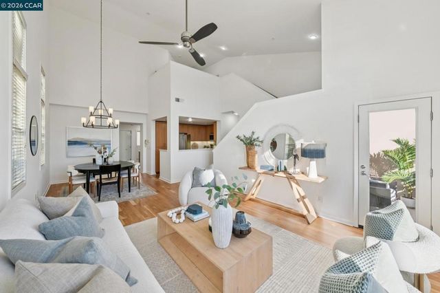 2803 Regatta Drive, Oakland, CA 94601