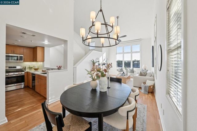 2803 Regatta Drive, Oakland, CA 94601