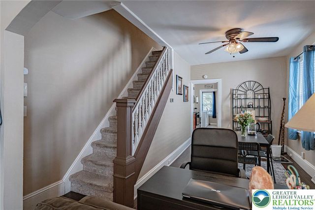 717 2nd Avenue, Bethlehem City, PA 18018