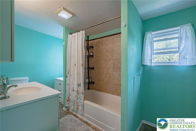 717 2nd Avenue, Bethlehem City, PA 18018