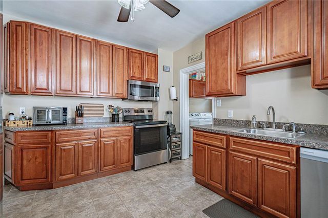 717 2nd Avenue, Bethlehem City, PA 18018