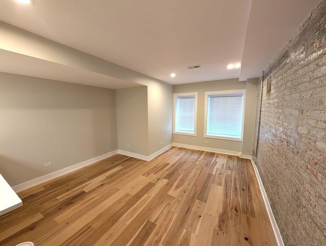 616 W Patterson Avenue 1E, Chicago, IL 60613