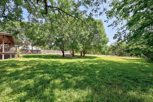 1001 S Gabriel DR, Leander, TX 78641
