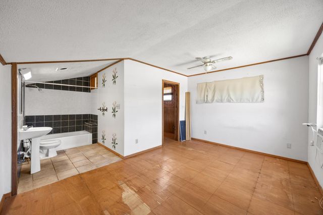 1001 S Gabriel DR, Leander, TX 78641