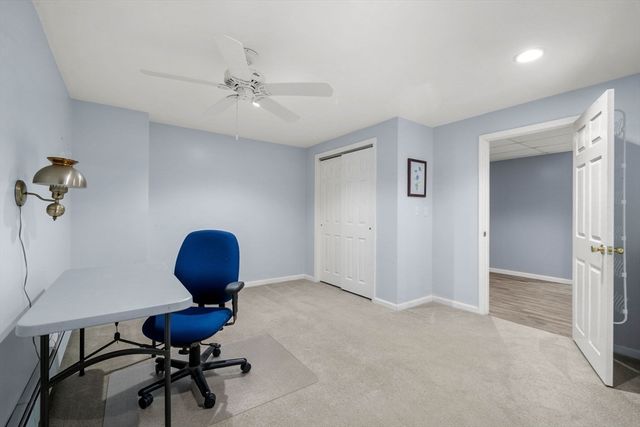 4 Deer Haven Rd, Beverly, MA 01915