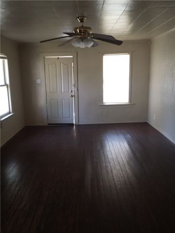 219 Tutt, Taft, TX 78390