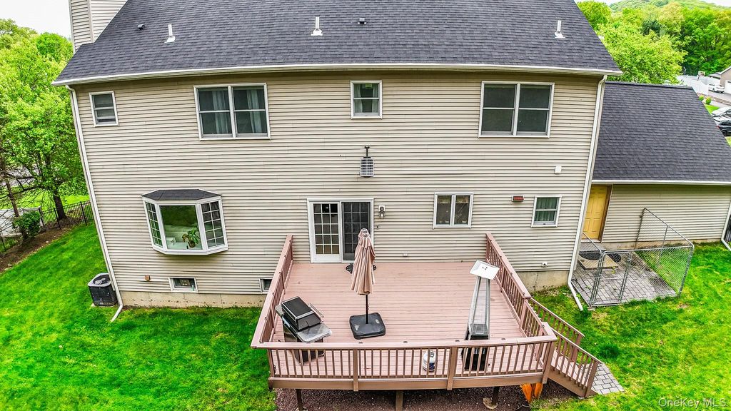 29 John F Kennedy Drive, Stony Point, NY 10980 — photo 3