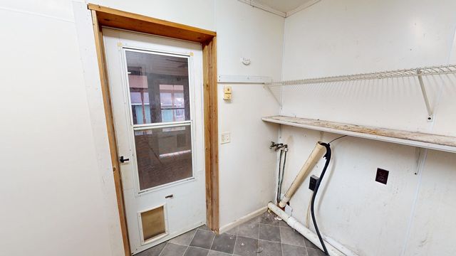 2613 Hickman Ave, Elba, AL 36323