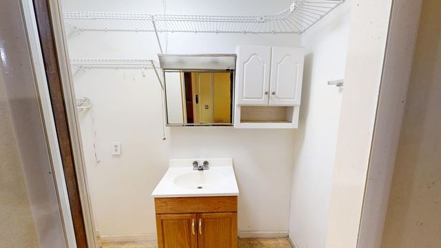 2613 Hickman Ave, Elba, AL 36323