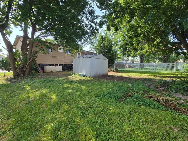 2308 Jebens Avenue, Davenport, IA 52804