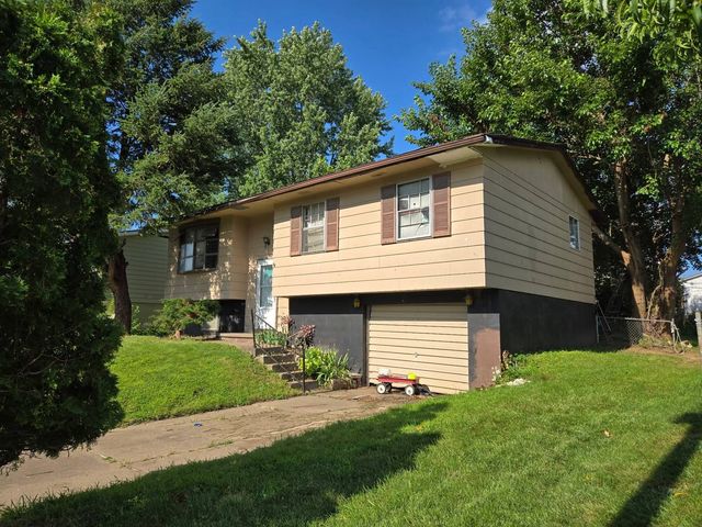 2308 Jebens Avenue, Davenport, IA 52804